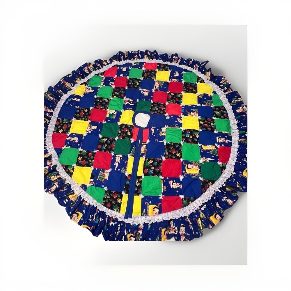 Betty Boop‎ Tree Skirt Quilted Handmade 57" Round Snowflakes Ruffle Lace Xmas